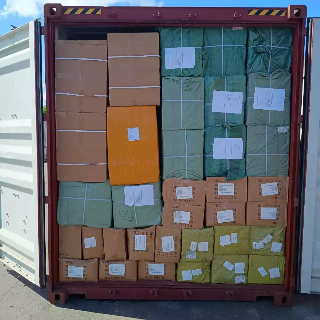 Container 100 - 14